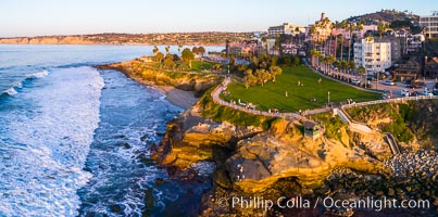 Aerial Photo of Point La Jolla and Scripps Park, La Jolla Coastline