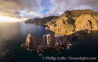 Punta Alta and La Cueva, Baja California, Sea of Cortez, aerial photograph