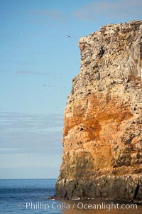 Roca Redonda (round rock), a lonely island formed from volcanic forces, in the western part of the Galapagos archipelago