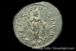 Roman emperor Carinus (283-284 A.D.), depicted on ancient Roman coin (bronze, denom/type: Antoninianus) (Antoninianus 23mm; F 15. S 3464. Obverse: IMP CARINVS P F AVG. Reverse: FELICIT PVBLICA.)