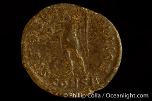 Roman emperor Julian II (355-363 A.D.), depicted on ancient Roman coin (bronze, denom/type: AE4) (Reverse: SPES REPVBLICE VM49; VB2.)