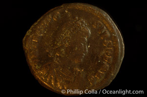 Roman emperor Theodosius I (379-395 A.D.), depicted on ancient Roman coin (bronze, denom/type: AE2) (AE2, 23mm; S. 4181, VM27. Obverse: DN THEODOSIVS PF AVG. Reverse: GLORIA ROMANORVM, CONSA exergue.)