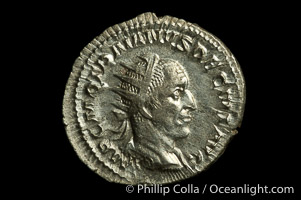 Roman emperor Trajan Decius (249-251 A.D.), depicted on ancient Roman coin (silver, denom/type: Antoninianus) (Antoninianus, EF. Obverse: IMP C M Q TRAIANVS DECIVS AVG. Reverse: GENIVS EXERSILLYRICIANI)