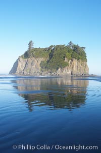 Ruby Beach and its famous seastack, early morning, Olympic National Park, Washington