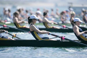 Cal (UC Berkeley) women en route to a second place finish in the Jessop-Whittier Cup final, 2007 San Diego Crew Classic, Mission Bay