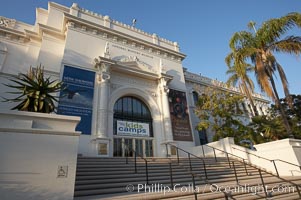 The San Diego Museum of Natural History, Balboa Park, San Diego.  Located next to the main fountain in Balboa Park, the San Diego Natural History Museum is the place to find dinosaur bones and get a close up look at insects, birds and organic matter that make our outside world so interesting. Renovated in 2001, a new wing has doubled the museums original 65,000 square feet of floor space to about 150,000 square feet