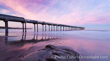 Scripps Pier, sunrise.