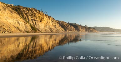 Sea cliffs over Blacks Beach, La Jolla, California.