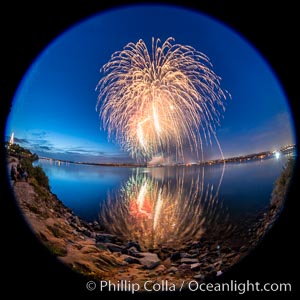 Sea World Fireworks San Diego Mission Bay. Sea World shows evening fireworks over Mission Bay.