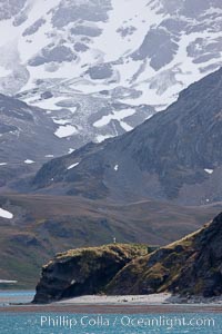 Shackleton Memorial Cross, with mountains of South Georgia Island, Grytviken