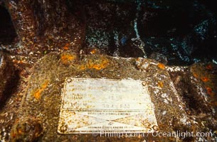 Debris, wreck of F/V Jin Shiang Fa, Rose Atoll National Wildlife Sanctuary