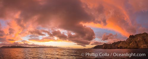 Sunrise near Punta Alta, Baja California, Sea of Cortez