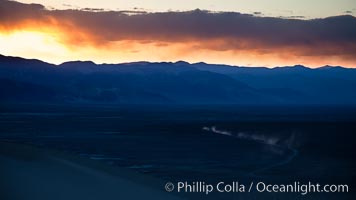 Sunset in the Eureka Valley. Death Valley National Park, California, USA, natural history stock photograph, photo id 25349