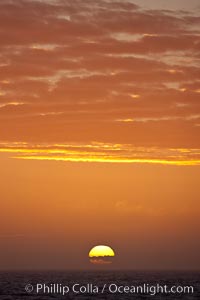 The sun sets on the Southern Ocean in a beautiful sunset