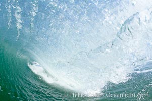 Breaking wave, tube, hollow barrel, morning surf