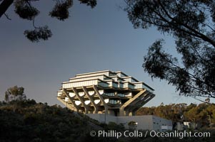 UCSD Library (Geisel Library, UCSD Central Library), University of California, San Diego, La Jolla