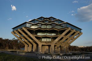 UCSD Library (Geisel Library, UCSD Central Library), University of California, San Diego, La Jolla