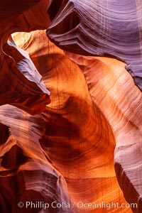 Upper Antelope Canyon slot canyon, Navajo Tribal Lands, Page, Arizona