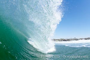 Breaking wave, tube, hollow barrel, morning surf