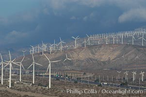 Wind turbines overlooking Interstate 10 provide electricity to Palm Springs and the Coachella Valley. San Gorgonio pass, San Bernardino mountains, San Gorgonio Pass