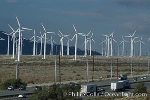 Wind turbines overlooking Interstate 10 provide electricity to Palm Springs and the Coachella Valley. San Gorgonio pass, San Bernardino mountains, San Gorgonio Pass