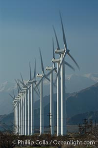 Wind turbines provide electricity to Palm Springs and the Coachella Valley. San Gorgonio pass, San Bernardino mountains, San Gorgonio Pass