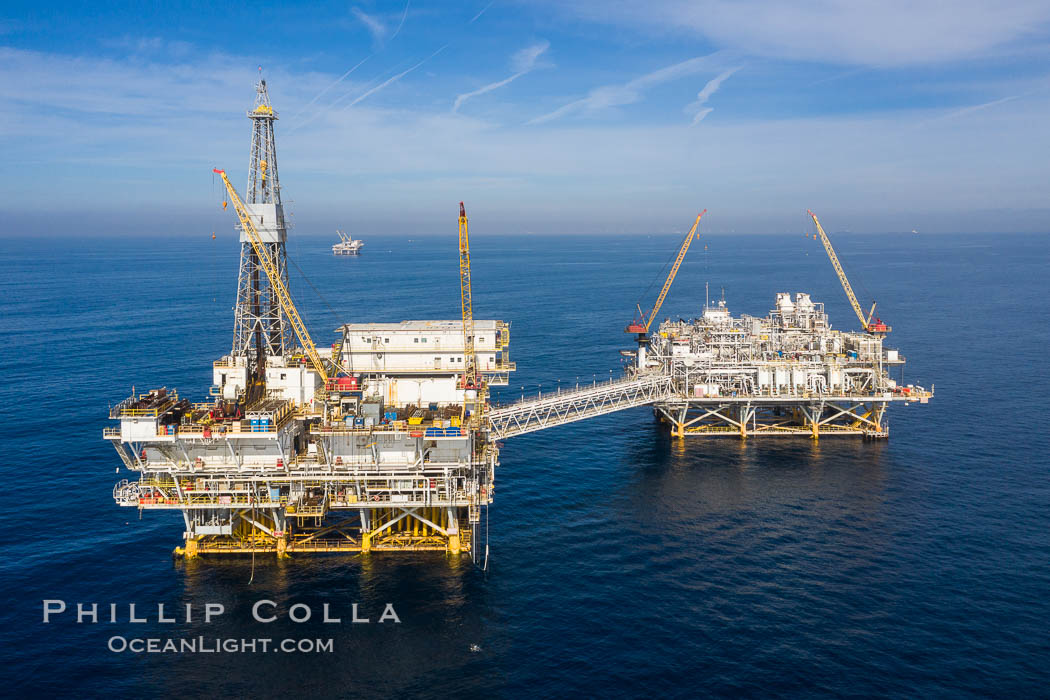 Aerial photo of platforms Elly and Ellen, in 260 feet of water off Long Beach, California. USA, natural history stock photograph, photo id 38095