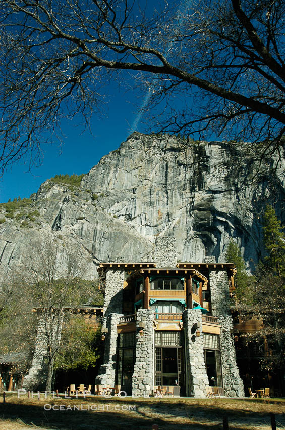Ahwahnee Hotel, Yosemite Valley. Yosemite National Park, California, USA, natural history stock photograph, photo id 06980