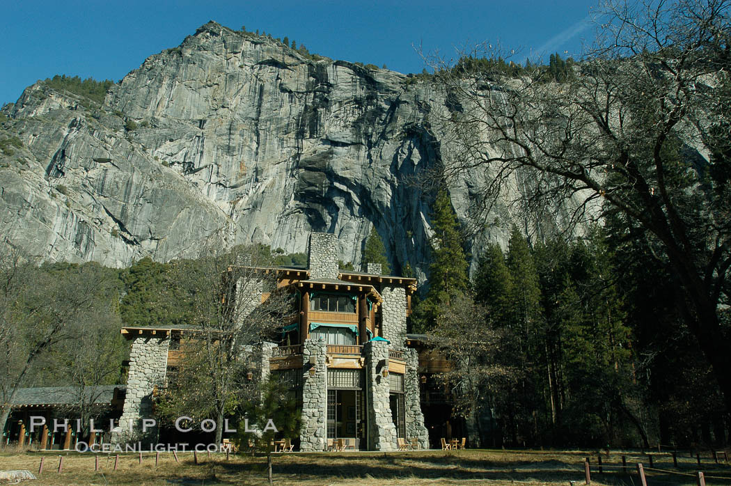 Ahwahnee Hotel and Royal Arches, Yosemite Valley. Yosemite National Park, California, USA, natural history stock photograph, photo id 06974