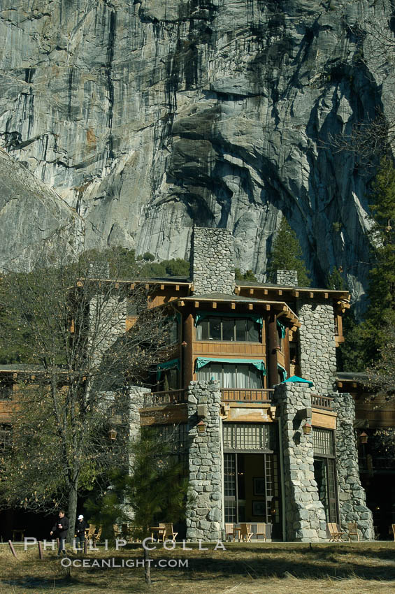 Ahwahnee Hotel and Royal Arches, Yosemite Valley. Yosemite National Park, California, USA, natural history stock photograph, photo id 06975