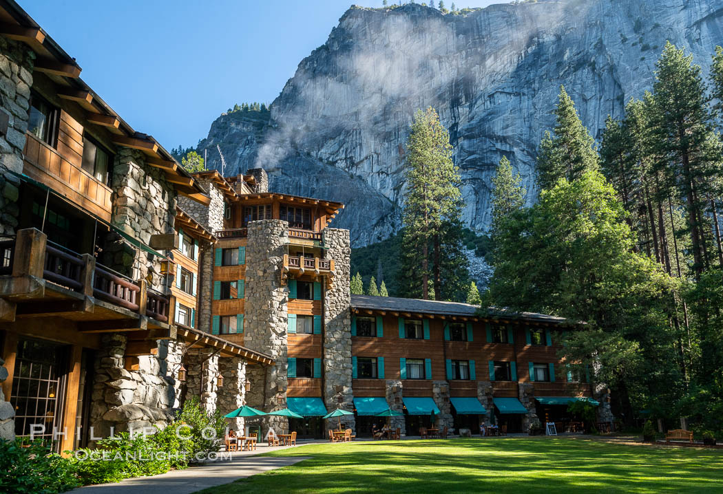 The Ahwahnee Hotel in Yosemite Valley, Yosemite National Park The Ahwahnee Hotel in Yosemite Valley, Yosemite National Park