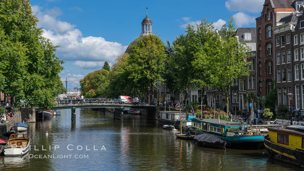 Amsterdam canals and quaint city scenery. Holland, Netherlands, natural history stock photograph, photo id 29446