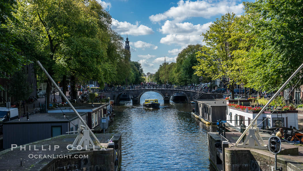 Amsterdam canals and quaint city scenery. Holland, Netherlands, natural history stock photograph, photo id 29432