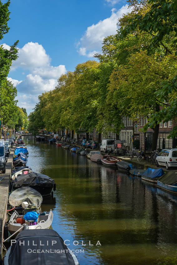 Amsterdam canals and quaint city scenery. Holland, Netherlands, natural history stock photograph, photo id 29440