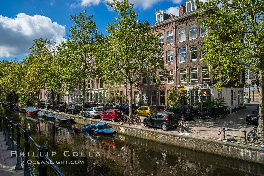 Amsterdam canals and quaint city scenery. Holland, Netherlands, natural history stock photograph, photo id 29441