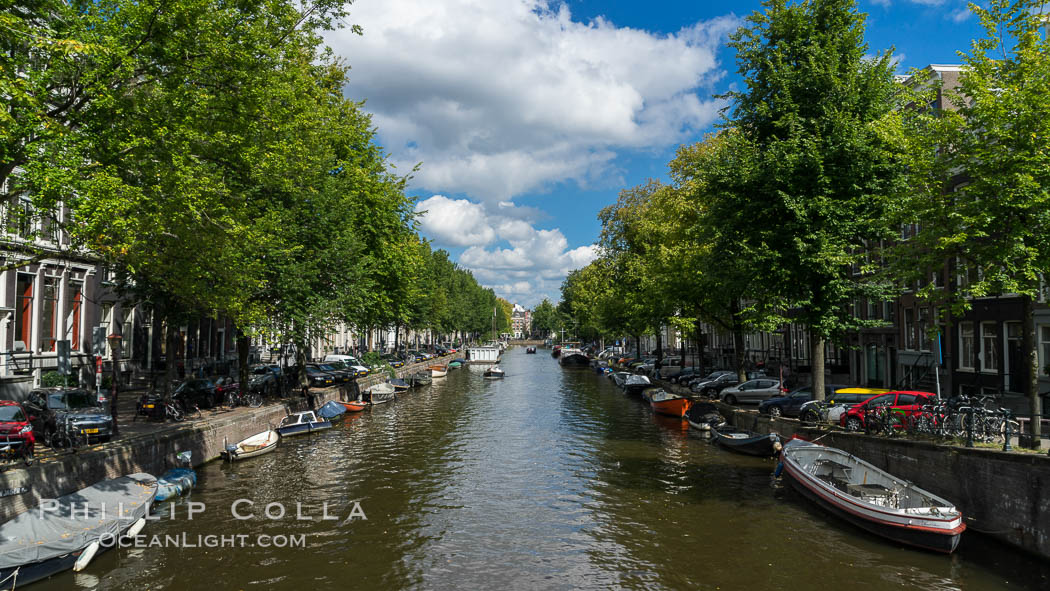 Amsterdam canals and quaint city scenery. Holland, Netherlands, natural history stock photograph, photo id 29445