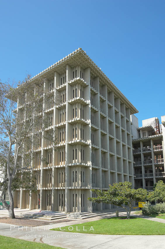 Applied Physics and Mathematics Building (AP and M), Muir College, University of California San Diego (UCSD). University of California, San Diego, La Jolla, USA, natural history stock photograph, photo id 21230