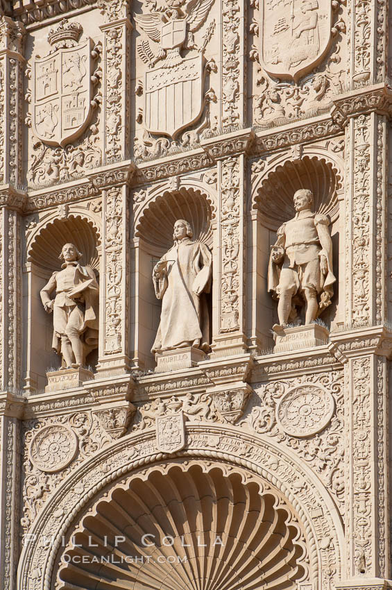 Detail of the facade of the San Diego Museum of Art depicting the 17th century Spanish Baroque painters Velazquez, Murillo and Zurbaran. Balboa Park. California, USA, natural history stock photograph, photo id 14602