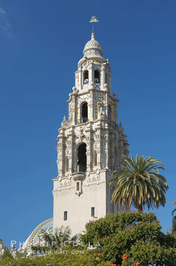 The California Tower rises 200 feet above Balboa Park. San Diego, USA, natural history stock photograph, photo id 14595