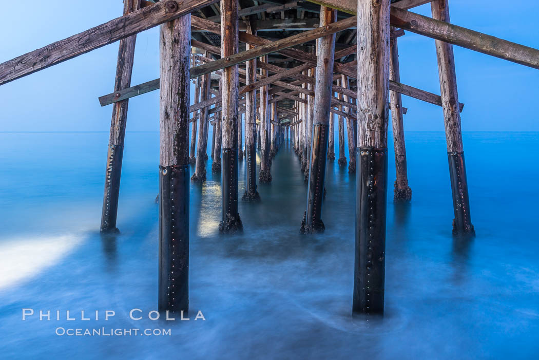 Balboa Pier, sunrise. Newport Beach, California, USA, natural history stock photograph, photo id 29135