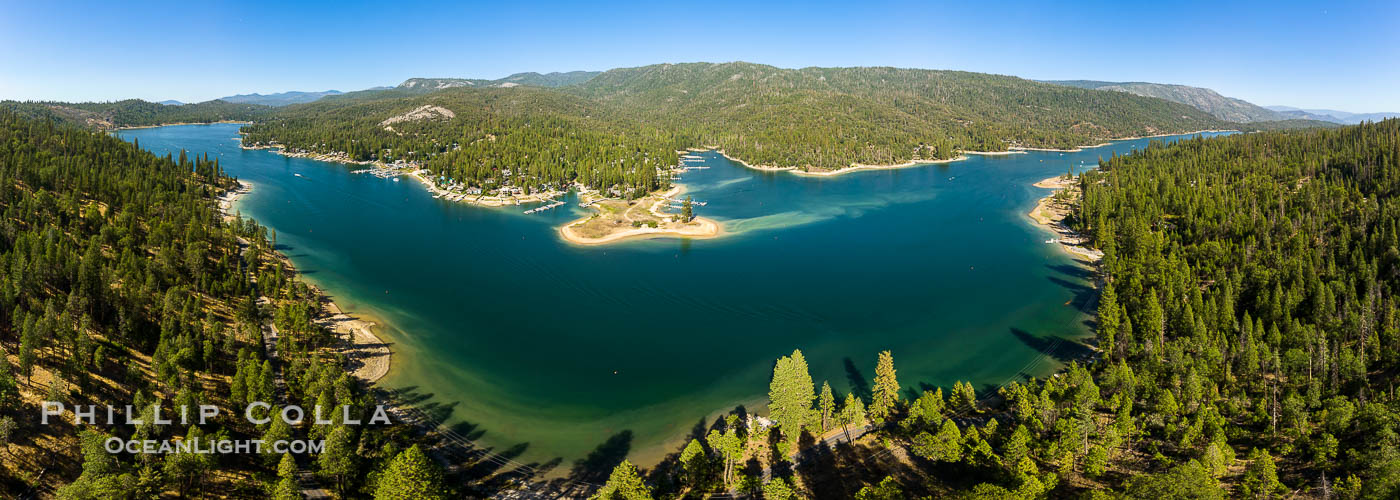 Bass Lake, in the western Sierra Nevada between Fresno and Yosemite. California, USA, natural history stock photograph, photo id 38245