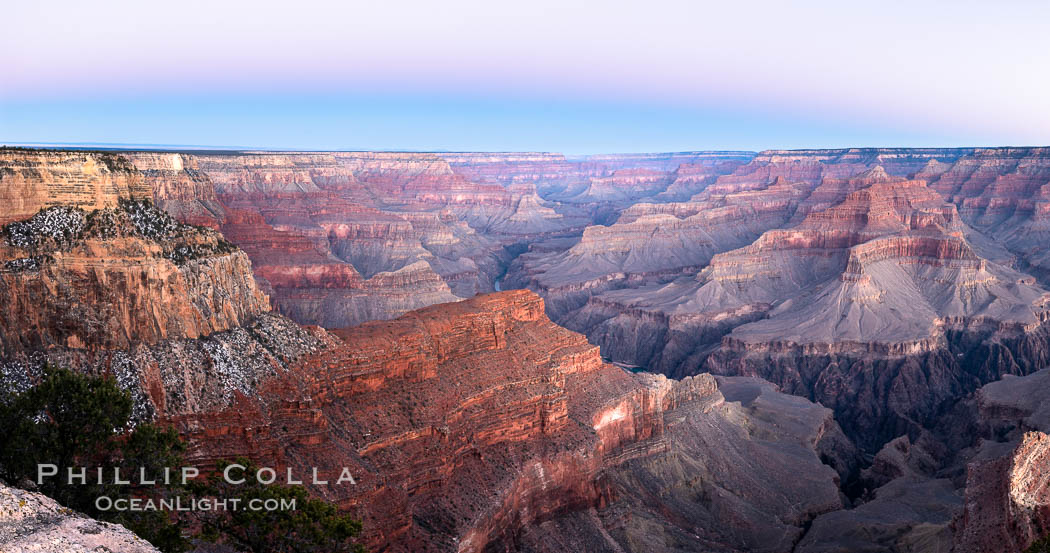 Belt of Venus over Grand Canyon at sunrise, viewed from Hopi Point on the south rim of Grand Canyon National Park. The Belt of Venus, or anti-twilight arch, is the shadow of the earth cast upon the atmosphere just above the horizon, and occurs a few minutes before sunrise or after sunset. Arizona, USA, natural history stock photograph, photo id 37765