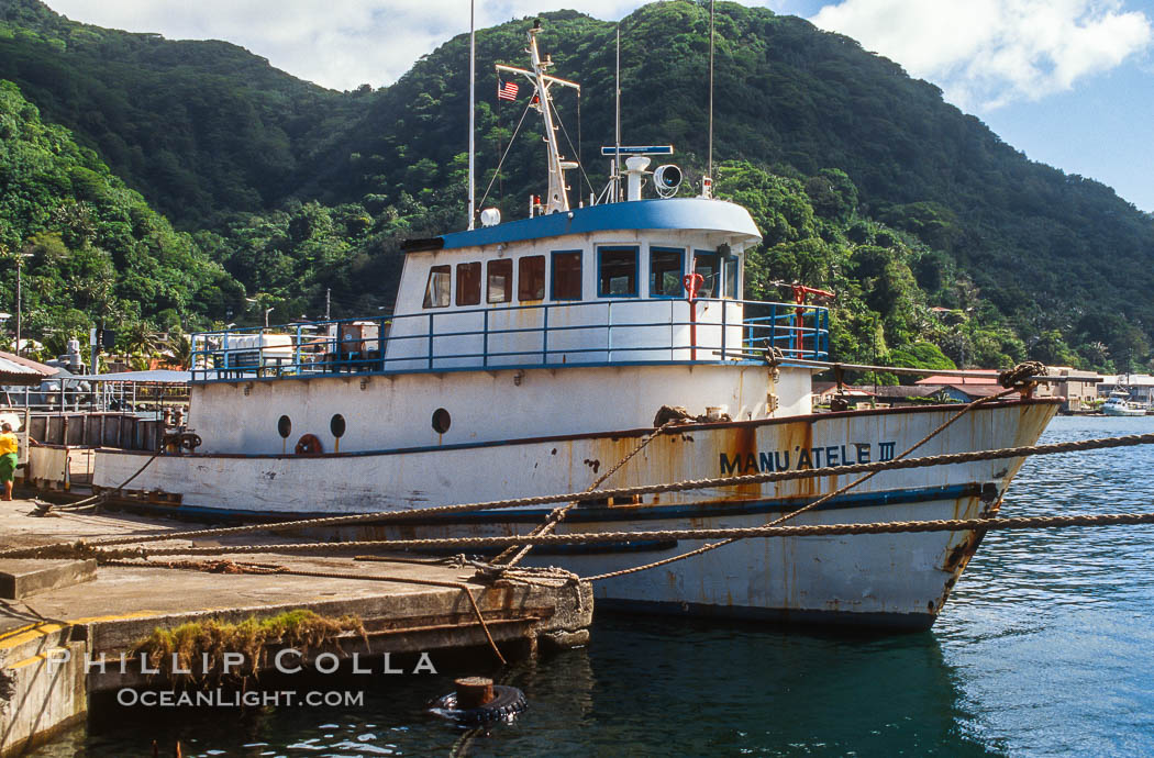Boat Manu A'tele III, Pago Pago, American Samoa., natural history stock photograph, photo id 00838