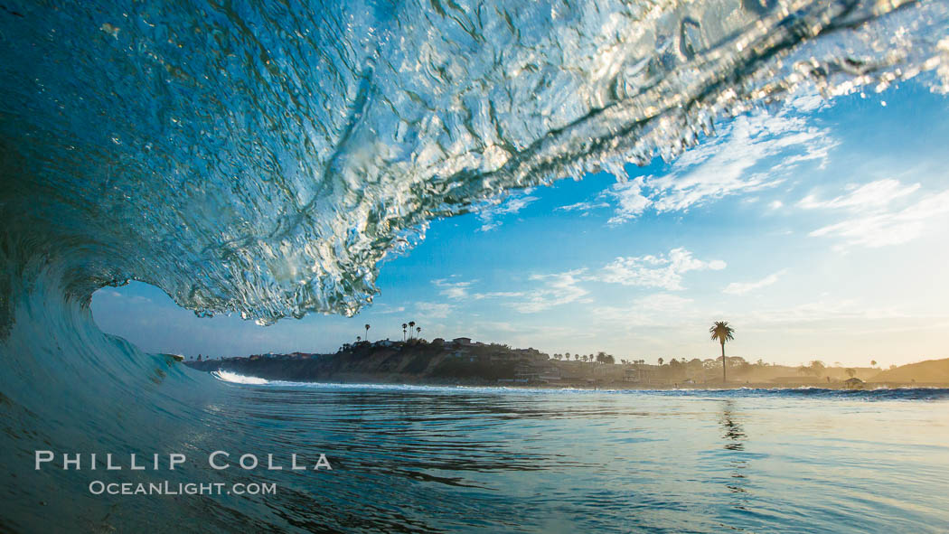 Breaking wave, Moonlight Beach, Encinitas, morning, barrel shaped surf, California. USA, natural history stock photograph, photo id 27975