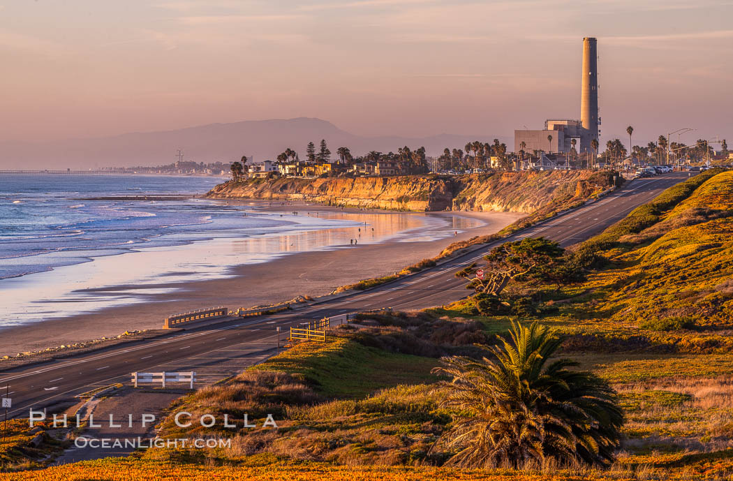 Carlsbad Coast Highway Sunset, Terramar and North Ponto to Oceanside with Camp Pendleton in the distance. Rising in the distance is San Onofre Mountain (1722') topped by a tall signal tower, one of the southern peaks in the Santa Ana Mountains. California, USA, natural history stock photograph, photo id 35902