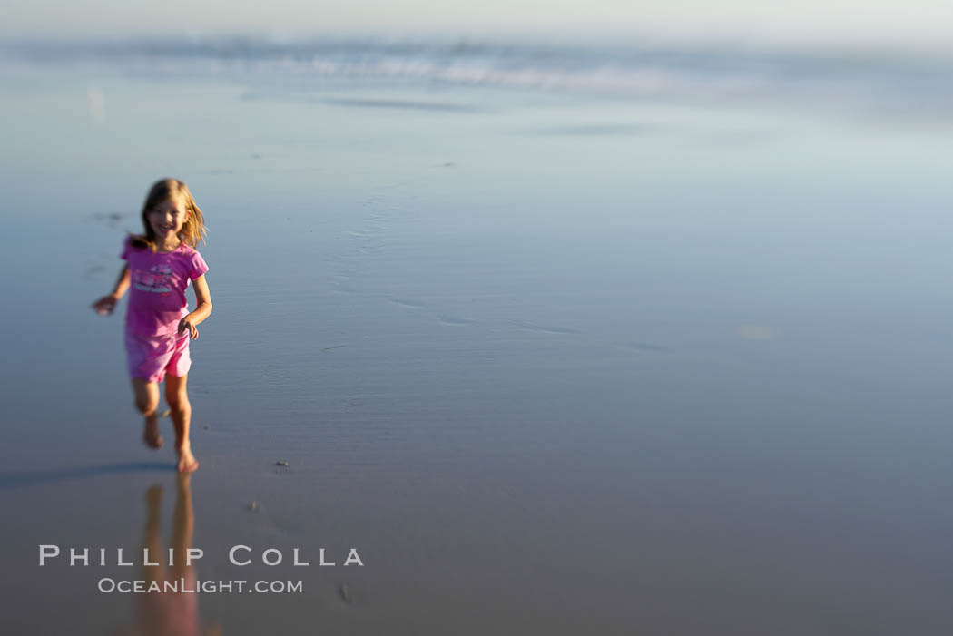 Child on the beach. Ponto, Carlsbad, California, USA, natural history stock photograph, photo id 14464