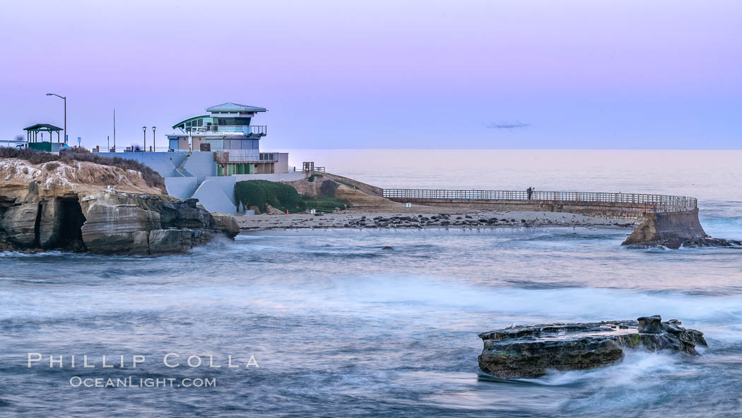The Children's Pool, also known as Casa Cove, in pre-dawn light, La Jolla. Seal Rock in the foreground. California, USA, natural history stock photograph, photo id 37477