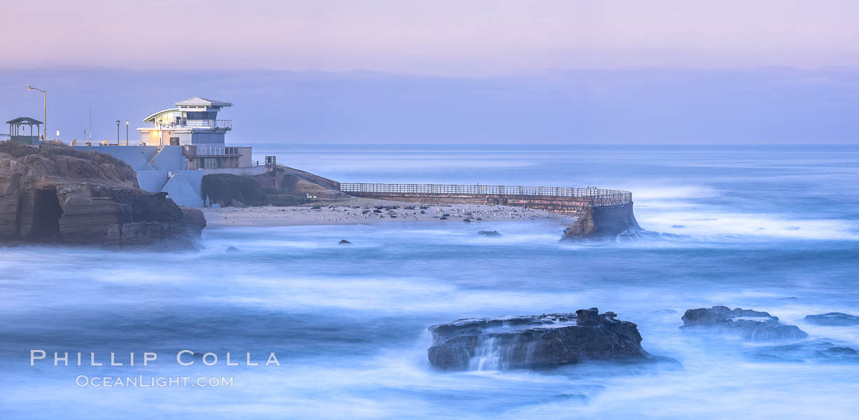 The Children's Pool, also known as Casa Cove, in pre-dawn light, La Jolla. Seal Rock in the foreground. California, USA, natural history stock photograph, photo id 37673