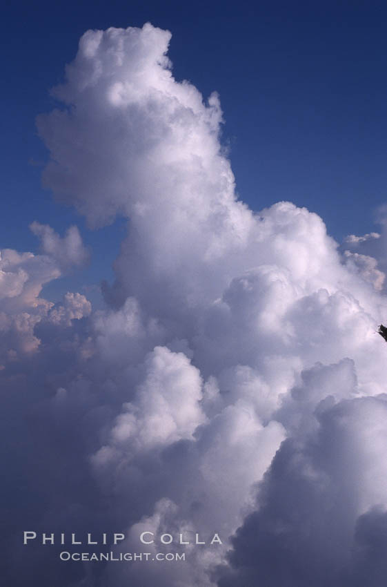 Clouds., natural history stock photograph, photo id 05654