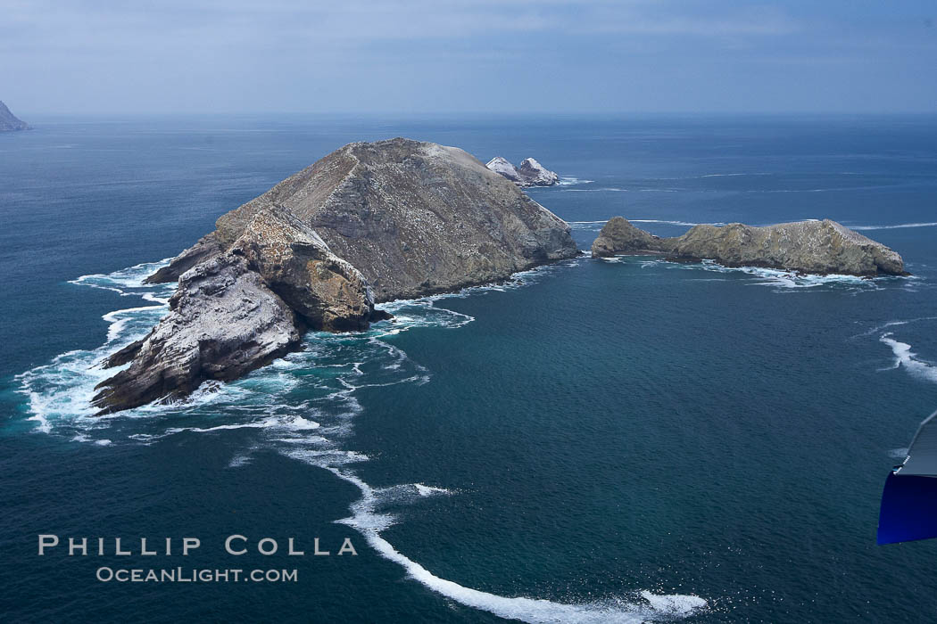 Middle Coronado Island, viewed from the south. Coronado Islands (Islas Coronado), Baja California, Mexico, natural history stock photograph, photo id 21331